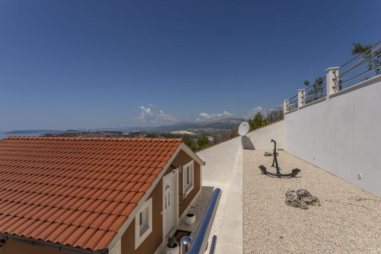 Villa Ancora Podstrana Esterno foto