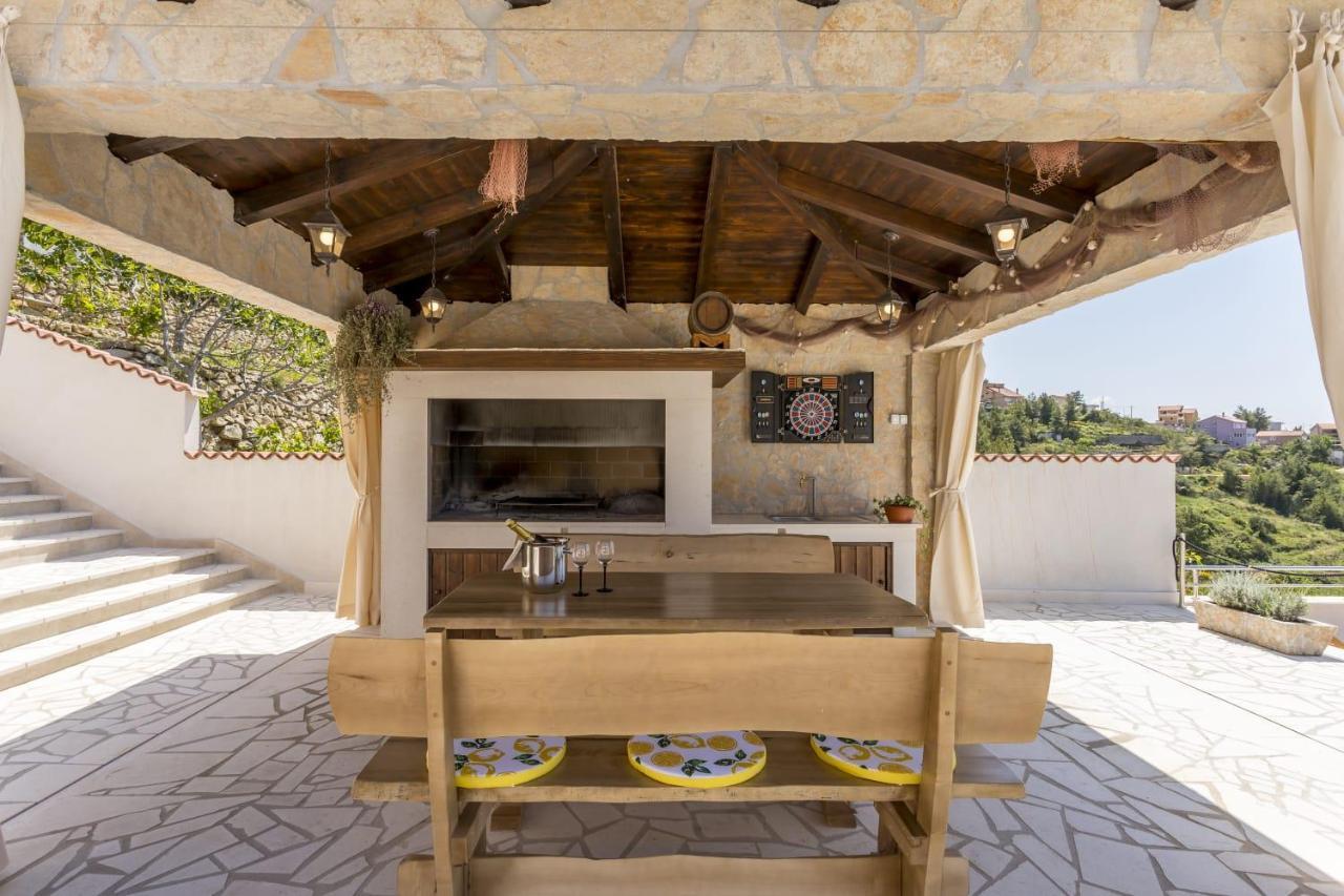 Villa Ancora Podstrana Esterno foto