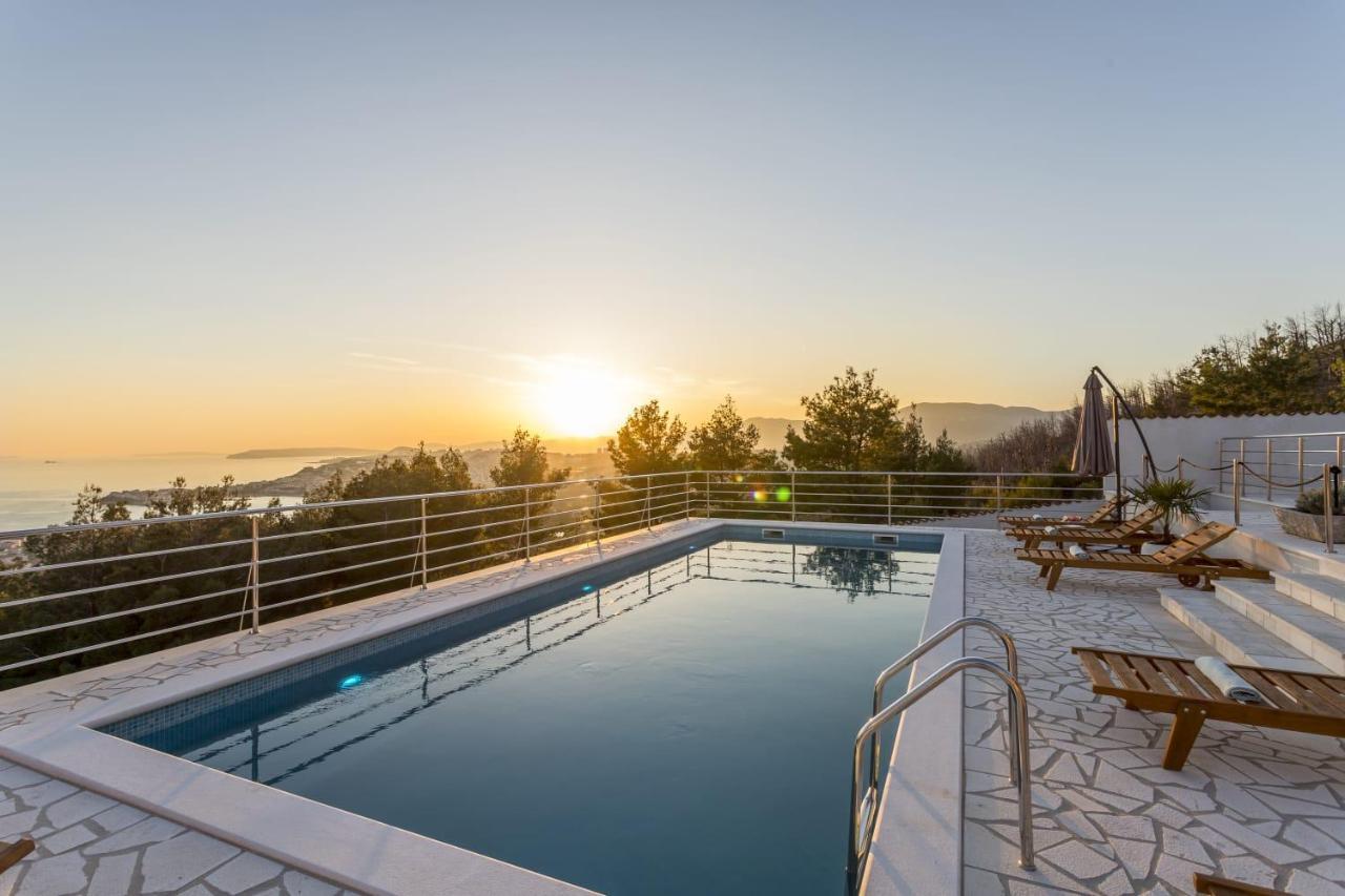 Villa Ancora Podstrana Esterno foto