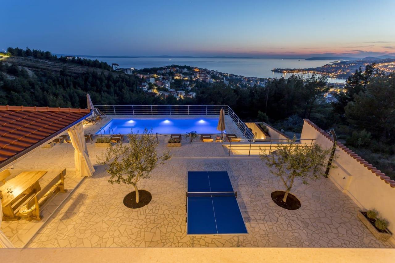 Villa Ancora Podstrana Esterno foto
